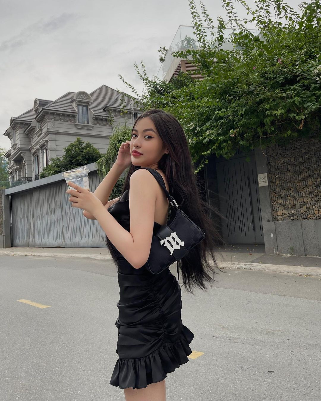 Sau lần xin lỗi trên, Thanh Tâm tiếp tục nhiều lần gây tranh cãi với những phát ngôn trên mạng.