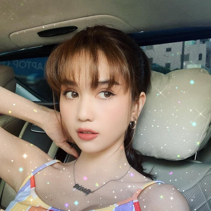 Thậm chí, theo nhận xét của nhiều người, Ngọc Trinh quá trẻ trung và nhìn không hề giống một cô gái đã bước qua ngưỡng hơn 30.