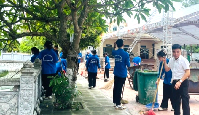 Tuổi trẻ Thủ đô phục vụ Lễ Quốc tang Tổng Bí thư Nguyễn Phú Trọng - Hình 2 Tuoi tre Thu do phuc vu Le Quoc tang Tong Bi thu Nguyen Phu Trong-Hinh-2