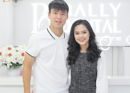 Kể từ sau khi có bé Ú, gia đình Duy Mạnh - Quỳnh Anh càng thêm vui vẻ bởi bé yêu vô cùng biết "diễn" phụ họa cho bố mẹ.