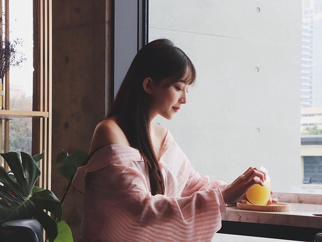 Liu chưa từng công khai về mối quan hệ tình cảm. Song cô từng chia sẻ về hình mẫu lý tưởng. Đó là một chàng trai cao, tính cách hài hước và chu đáo, điều quan trọng nhất là người đó đưa cô đi ăn những món ngon.