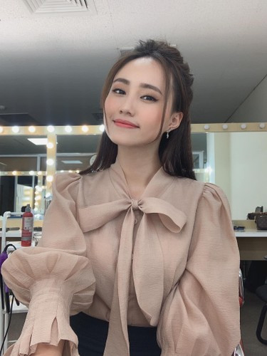 Nói về quyết định "đánh nhanh thắng nhanh" Xuân Anh cho hay, dù cả hai mới quen nhau được 1 năm nhưng khoảng thời gian ấy đủ cho cô cảm nhận được anh chính là chân ái của cuộc đời mình.