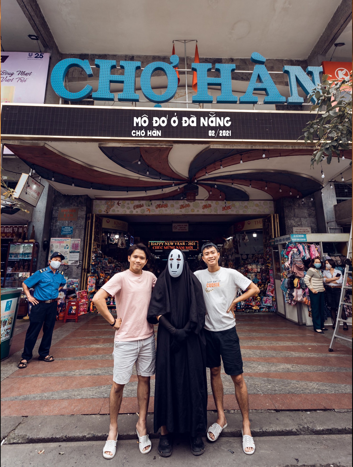 Trang cá nhân và Fanpage của nhóm Mỳ Quảng TV cũng sở hữu lượng người theo dõi đông đảo, trong đó đa phần là các bạn trẻ quê Quảng Nam, Đà Nẵng.