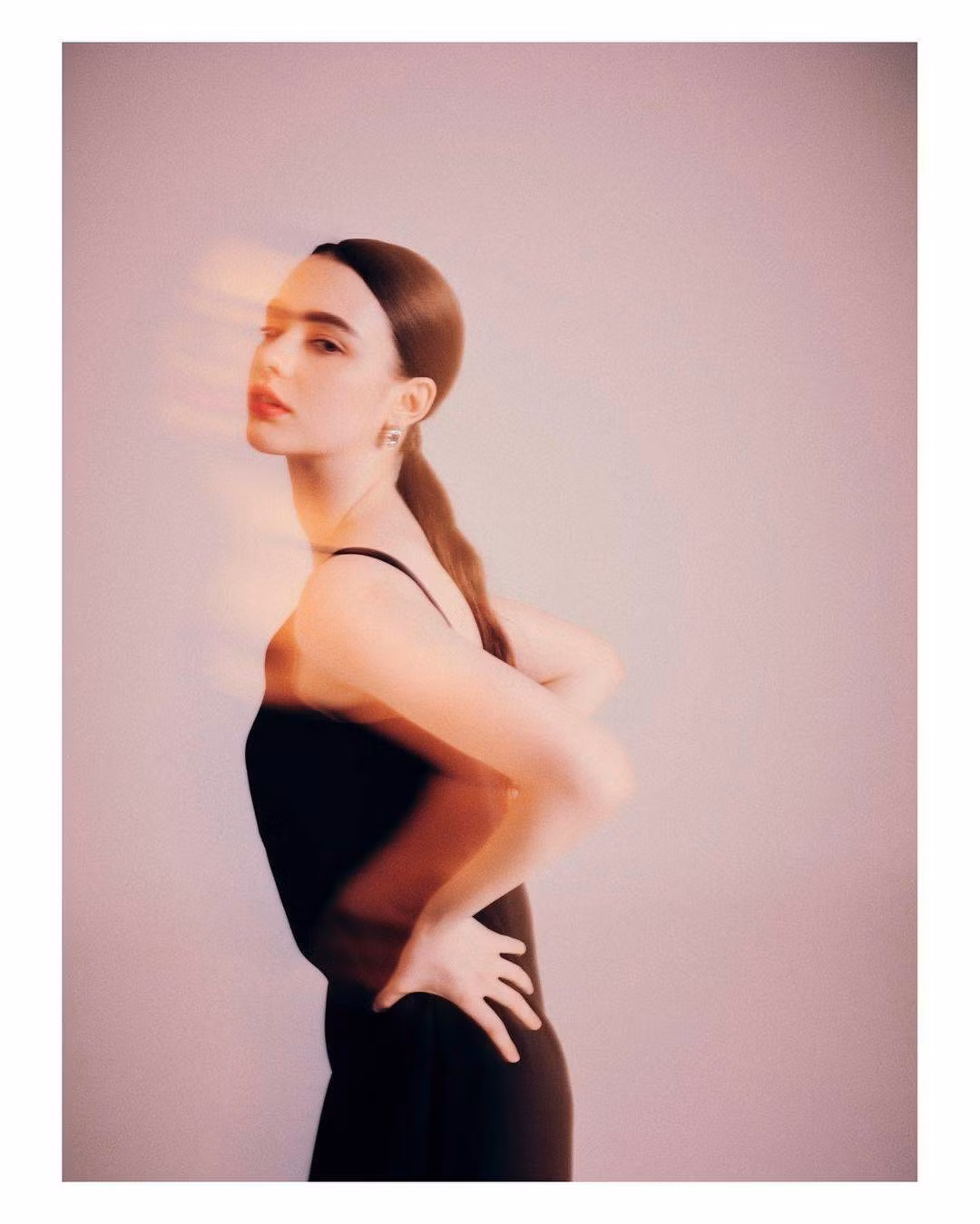 Nhiều cư dân mạng đã đặt cho Dasha Taran biệt danh “thiên thần mạng xã hội” nhờ sở hữu gương mặt xinh xắn.