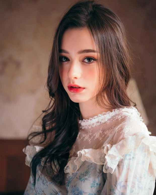 Chỉ sau 1 năm, từ một tài khoản của Dasha chỉ có khoảng 20 ngàn người theo dõi thì cho đến nay con số đã tăng gấp hơn 15 lần.