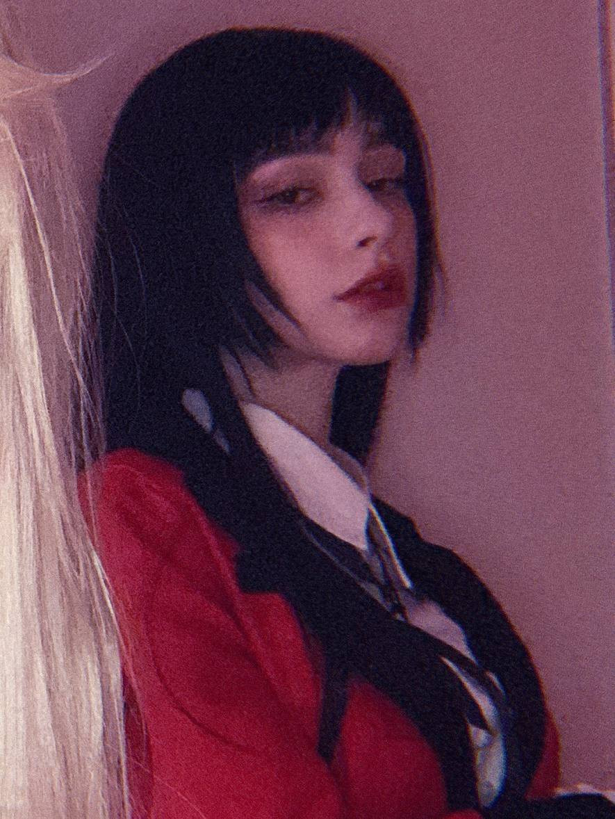 Chính vì vẻ đẹp hợp gu người châu Á, Dasha Taran hiện đang làm việc tại Hàn Quốc. Trong buổi phỏng vấn với BNT News, cô tiết lộ: "Tôi nhận được lời mời từ nhiều công ty trên khắp thế giới. Tuy nhiên, công ty ở Hàn Quốc đã tiếp cận tôi một cách chân thành nhất, với thái độ coi trọng con người hơn lợi nhuận".