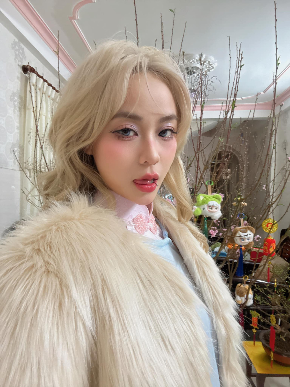 Bài đăng của Misthy nhận được vô số lời khen ngợi từ người hâm mộ về vẻ đẹp lẫn sức hút vô hình mà cô nàng mang lại.