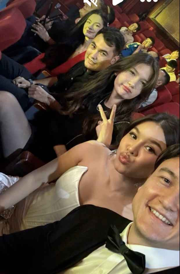 Ở ngoài đời, cô nàng cũng khiến netizen phải "điên đảo" với gương mặt lai Tây sắc nét, làn da căng bóng và body đáng ngưỡng mộ.