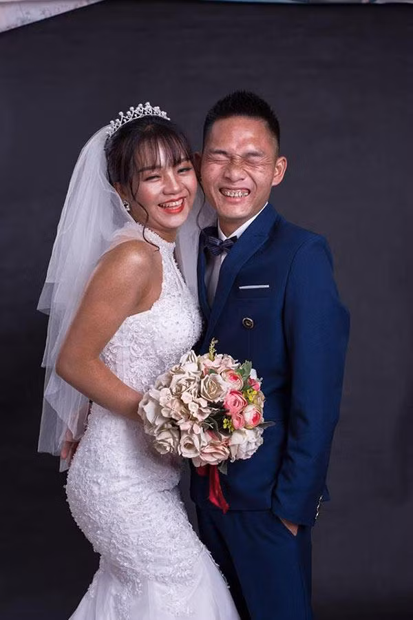 Chính vì vậy trong ngày này hãy chọn những thợ ảnh "có tâm” để không phải nhận về kết cục trớ trêu như những nàng dâu trong câu chuyện trên.