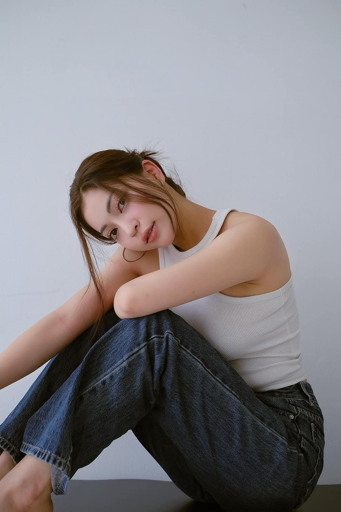 Khoảng thời gian vừa qua, Nhật Lê liên tục cập nhật giao diện, thường xuyên khoa hình ảnh check-in trên sân pickleball thu hút sự chú ý.