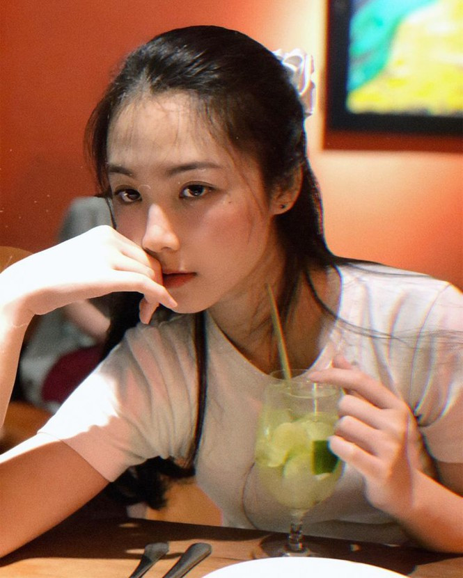 Nói về ước mơ trong tương lai, Thủy Tiên thổ lộ, cô mong muốn trở thành một luật sư giỏi và có ích cho cộng đồng.