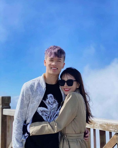 Hy vọng trong tương lai, sự nghiệp của Hoàng Đức sẽ ngày càng phát triển trên nhiều lĩnh vực, tình cảm với bạn gái ngày càng thăng tiến.