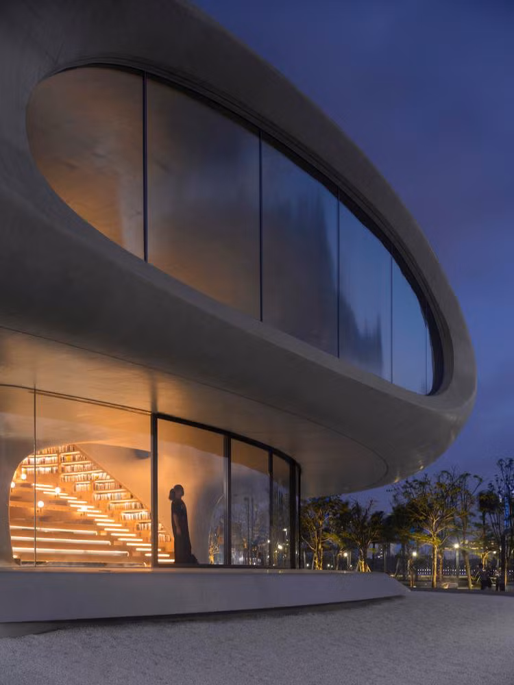 KTS Ma Yansong nói: "Tinh thần là giá trị cốt lõi của kiến trúc. Nó góp phần tạo nên bầu không khí nhân văn của một thành phố. Chúng tôi muốn tòa nhà này trở thành một không gian đô thị mà mọi người yêu thích và một phần tất yếu của cuộc sống hàng ngày. Kiến trúc, nghệ thuật, nhân văn, và thiên nhiên gặp gỡ ở đây, mở ra một hành trình khám phá trí tưởng tượng của du khách và đánh giá cao ý nghĩa mà những vẻ đẹp khác nhau mang lại cho cuộc sống của họ”.