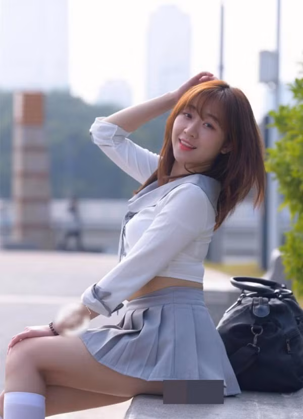 Thậm chí, khi nhiều nữ sinh sẽ rơi vào tình huống kém duyên.