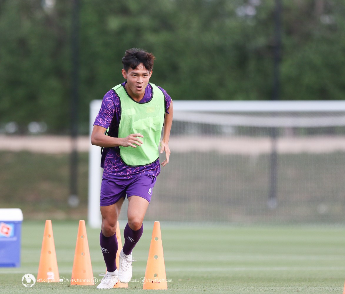 Chiến thắng 3-1 trước U23 Kuwait đã ghi dấu ấn khi lần đầu tiên trong lịch sử U23 Việt Nam có một cầu thủ lập cú đúp trận mở màn. Đường còn dài nhưng "vạn sự khởi đầu nan".