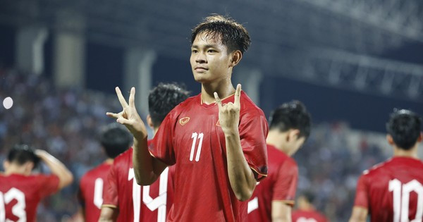 Bàn thắng duy nhất của chân sút thuộc biên chế Bình Dương đưa thầy trò HLV Philippe Troussier trở thành đội đầu tiên vượt qua vòng loại, để đoạt vé dự VCK Giải U23 châu Á 2024 (giải đấu mà U23 Việt Nam vừa có chiến thắng đầu tay tối 17/4).