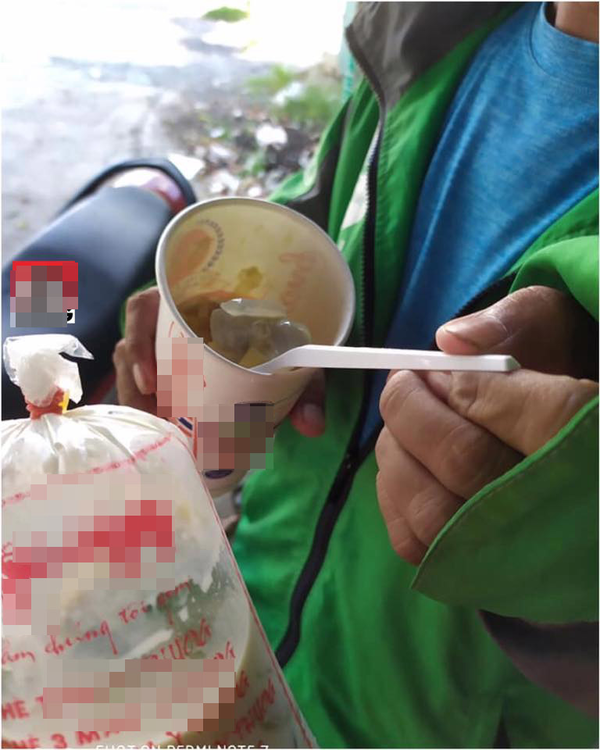 Không ít người cho rằng, đây chính là một bài học mà bạn nữ mua hàng sẽ nhớ mãi.