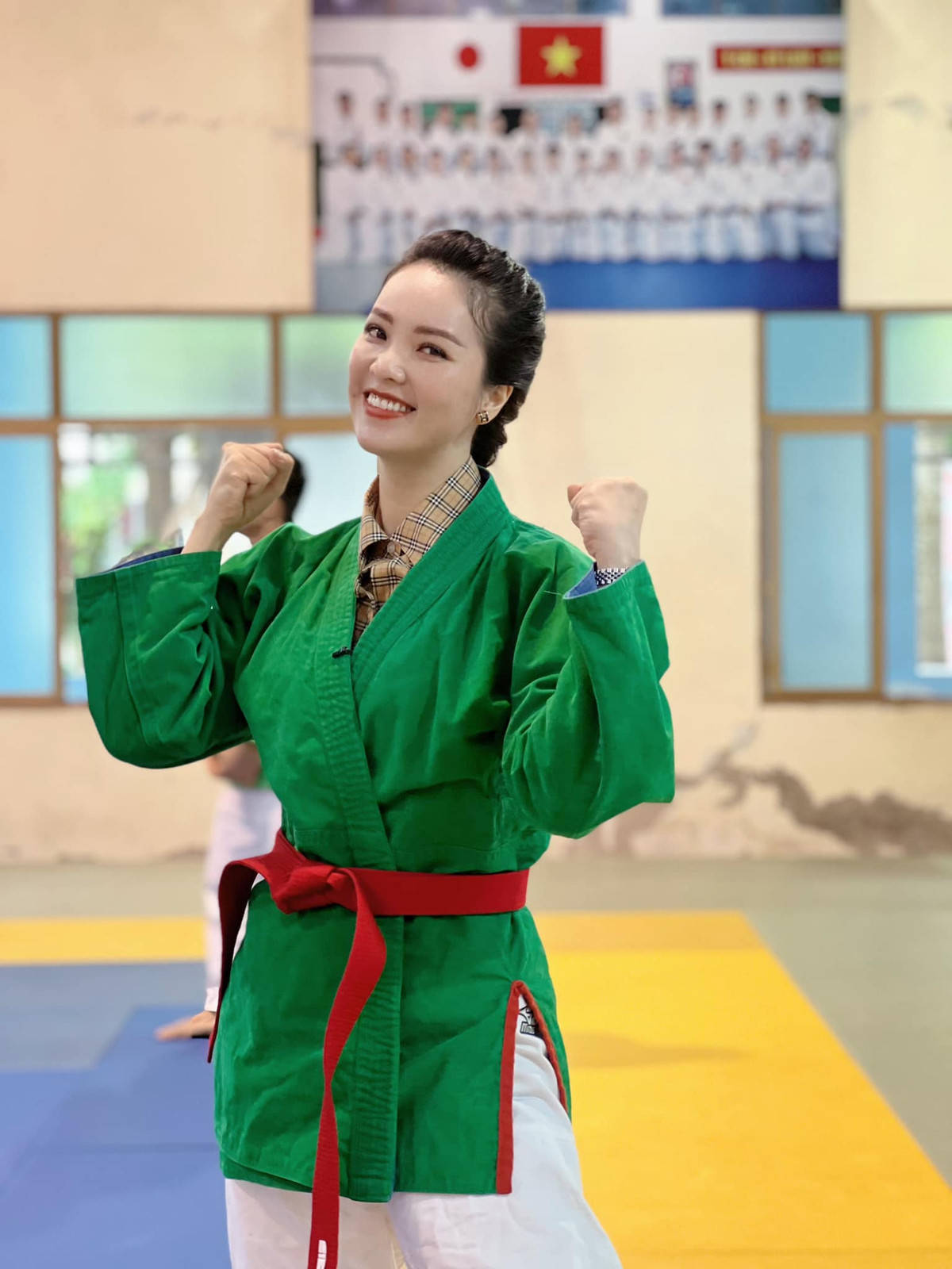 Nhiều năm liên tiếp Thụy Vân lọt danh sách bình chọn MC ấn tượng của VTV Awards.