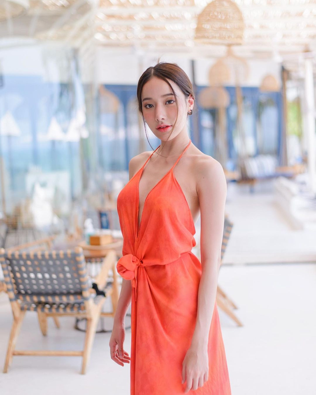 Cô nàng là cái tên quen thuộc với giới trẻ nhiều năm về trước và cho tới hiện tại, độ nổi tiếng của Pichana Yoosuk không hề suy giảm.