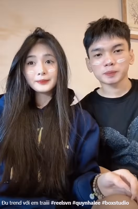 Là một cặp đôi nổi bật trong cộng đồng Esport, Quỳnh Alee và SGP Fish giờ đây không ngại chia sẻ những khoảnh khắc ngọt ngào và bình dị trong cuộc sống hàng ngày bên nhau. Chính những khoảnh khắc như vậy giúp cả hai đã nhận được rất nhiều sự ủng hộ từ cộng đồng.