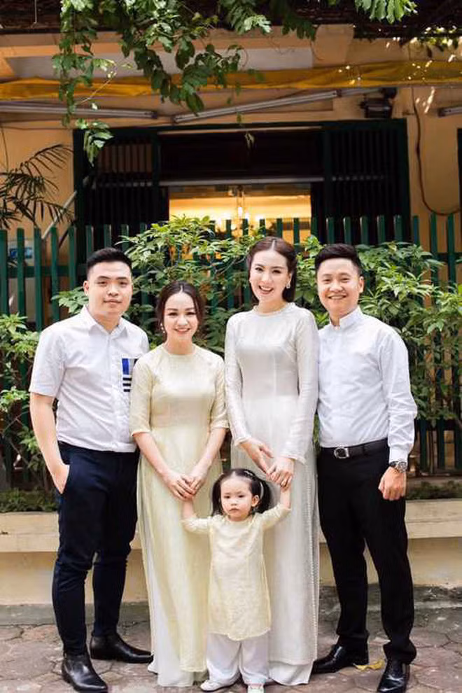 Từ ngày lấy chồng, theo nhiều người, Mai Ngọc ngày càng xinh đẹp, trẻ trung hơn.