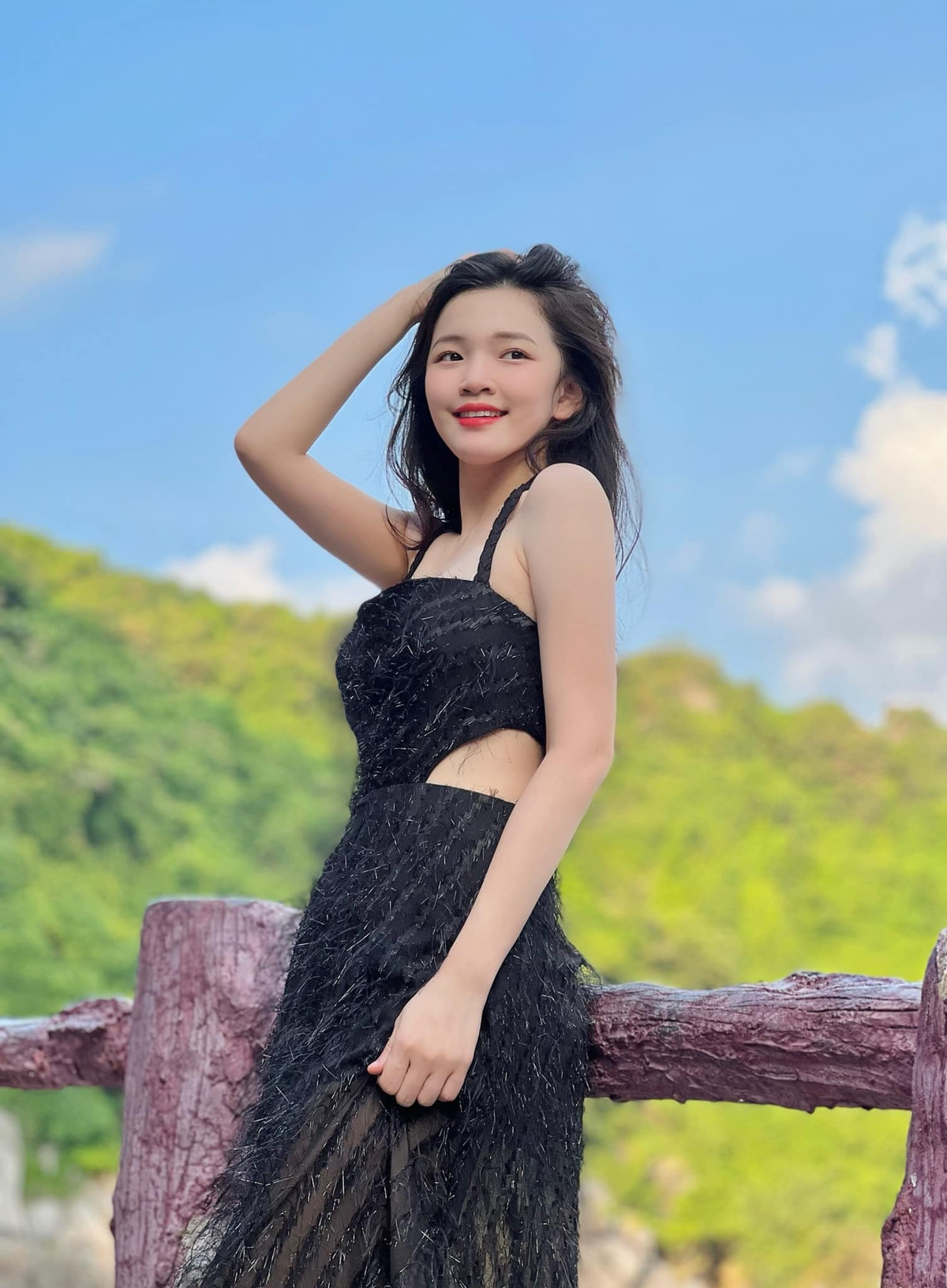 Với nữ MC, mỗi bài học đều đáng quý nên cô luôn muốn học hỏi được nhiều mới mẻ mỗi ngày.