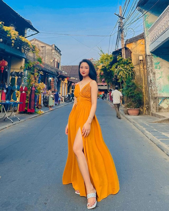 Hiện Văn Đức và Nhật Linh đã có hai bé. Con đầu chào đời hồi tháng 8/2020. Tháng 4/2022, cô nàng hạ sinh thêm con thứ hai cho nam cầu thủ đội tuyển Việt Nam.