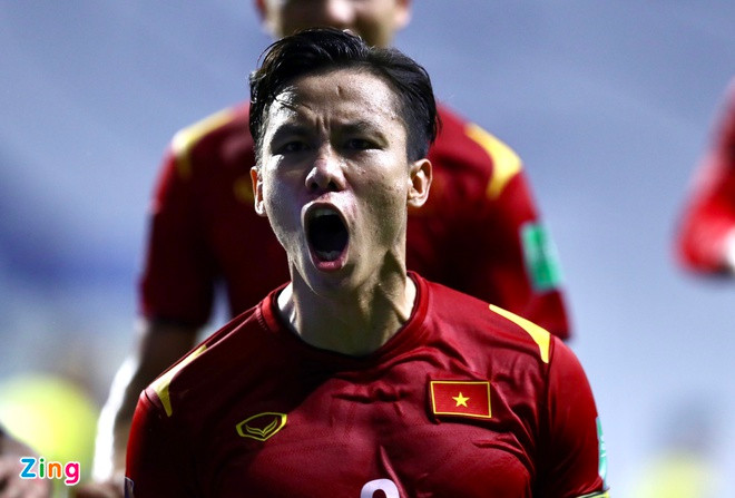 Tiến Linh là người mở điểm nhưng cái tên đặt đấu chấm hết cho tham vọng của Malaysia tại Vòng loại World Cup 2022 khu vực châu Á lại là đội trưởng Quế Ngọc Hải. Ảnh: Zing