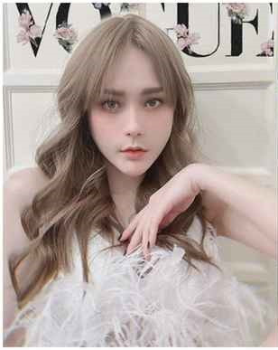 Đây không phải lần đầu tiên, Đoàn Di Băng “gặp biến” với camera thường và các app chỉnh sửa ảnh.