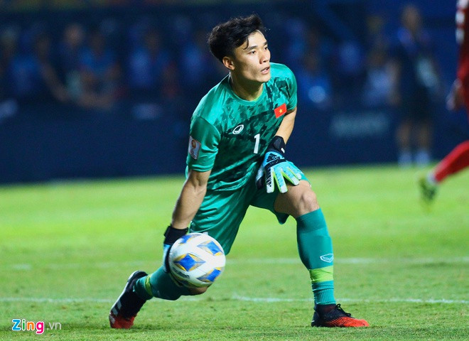 Ở lượt trận đấu cuối, Bùi Tiến Dũng và các đồng đội buộc phải thắng U23 Triều Tiên và trông chờ vào cuộc đối đầu giữa U23 Jordan và U23 UAE có tỷ số thắng bại rõ ràng.