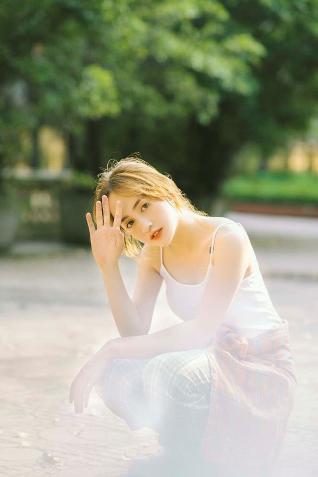 Còn nói đến con gái Kiến Trúc, Bảo Vân hãnh diện mà nhận xét: “Mọi người thường nghĩ con gái Kiến trúc khô cứng, nhàm chán nhưng thật ra tụi em rất có cá tính và có chất riêng đó”.