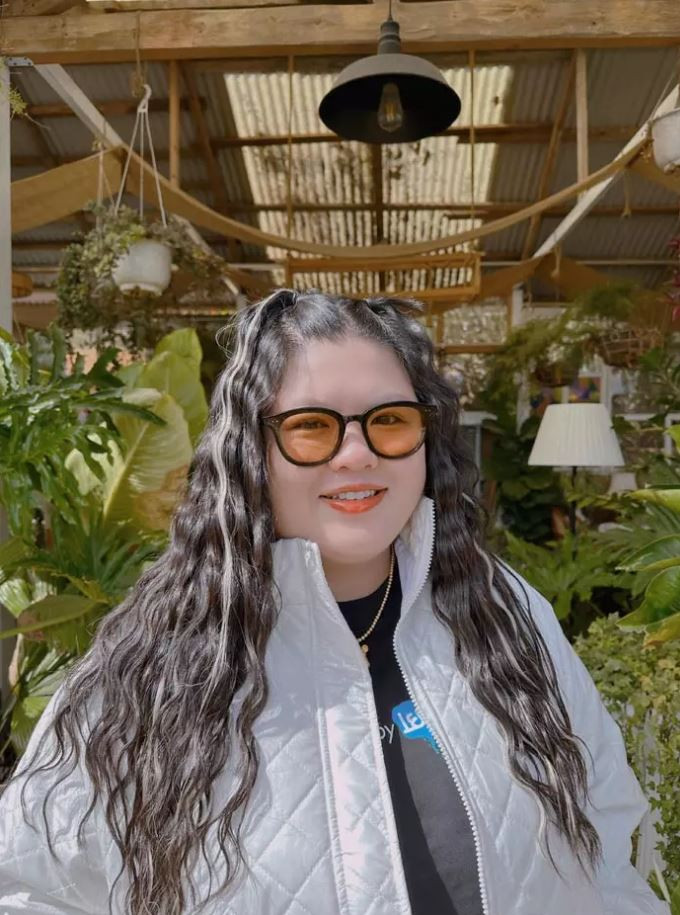 Hoàng Lam Foodie đang là một trong gương mặt mukbang rất được yêu thích trên mạng xã hội. Hiện cô đang sở hữu kênh Tiktok 3.4 triệu follow và kênh Youtube gần nửa triệu người đăng kí.