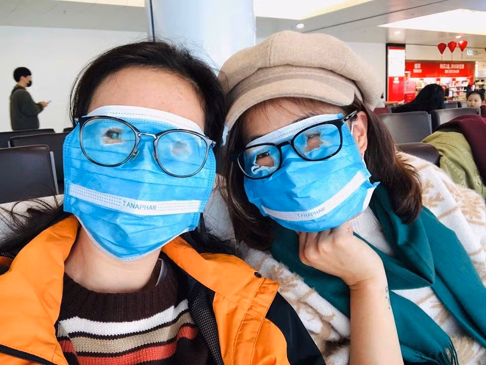 Dù nhìn vào ai cũng cười nhưng ở thời điểm hiện nay, an toàn vẫn là trên hết.