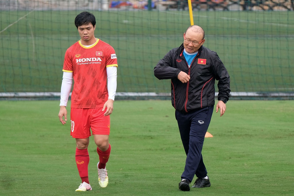 Công Phượng trưởng thành từ lò đào tạo Hoàng Anh Gia Lai và là cầu thủ được đông đảo người hâm mộ yêu mến. Lối chơi thiên về kỹ thuật, đi bóng lắt léo của chàng tiền đạo sinh năm 1995 này đã làm nên thương hiệu của anh.