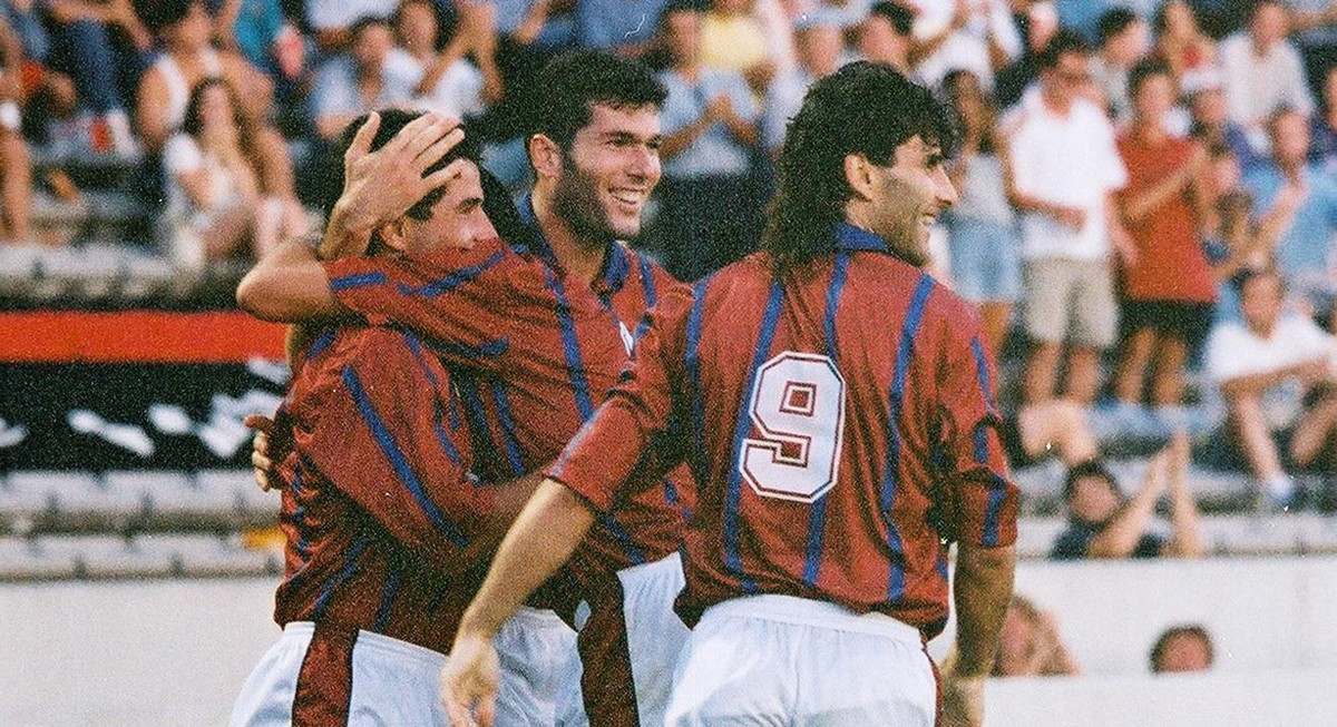 Thay moi cua Quang Hai o Phap va ban profile khong phai dang vua