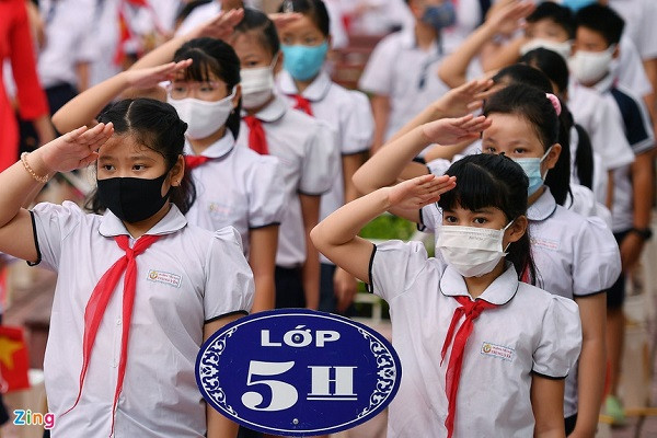 Chinh sach moi thang 10: Them phuong tien duoc mien phi duong bo-Hinh-2