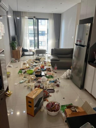 Bên cạnh đó, nhiều người cũng cho rằng đây là bài học dành cho các chủ trọ. Sau khi để người thuê trả phòng, cần kiểm tra thật kĩ phòng, tránh rơi vào tình cảnh "khóc dở" như chủ nhà nói trên.