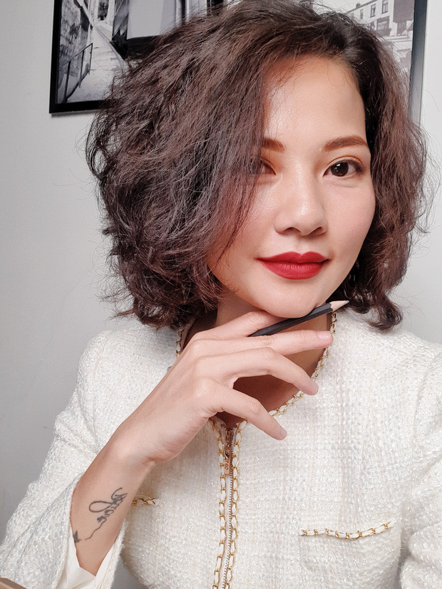 Founder của Lavita Express được lòng ông "vua chảo" ngay từ những giây đầu tiên bởi dự án thông minh và phần trình bày thuyết phục của mình. Để nhận được cái gật đầu của Trần Thị Quỳnh, Shark Phú phải cam kết không chỉ đầu tư mà còn chia sẻ các nguồn lực công ty.