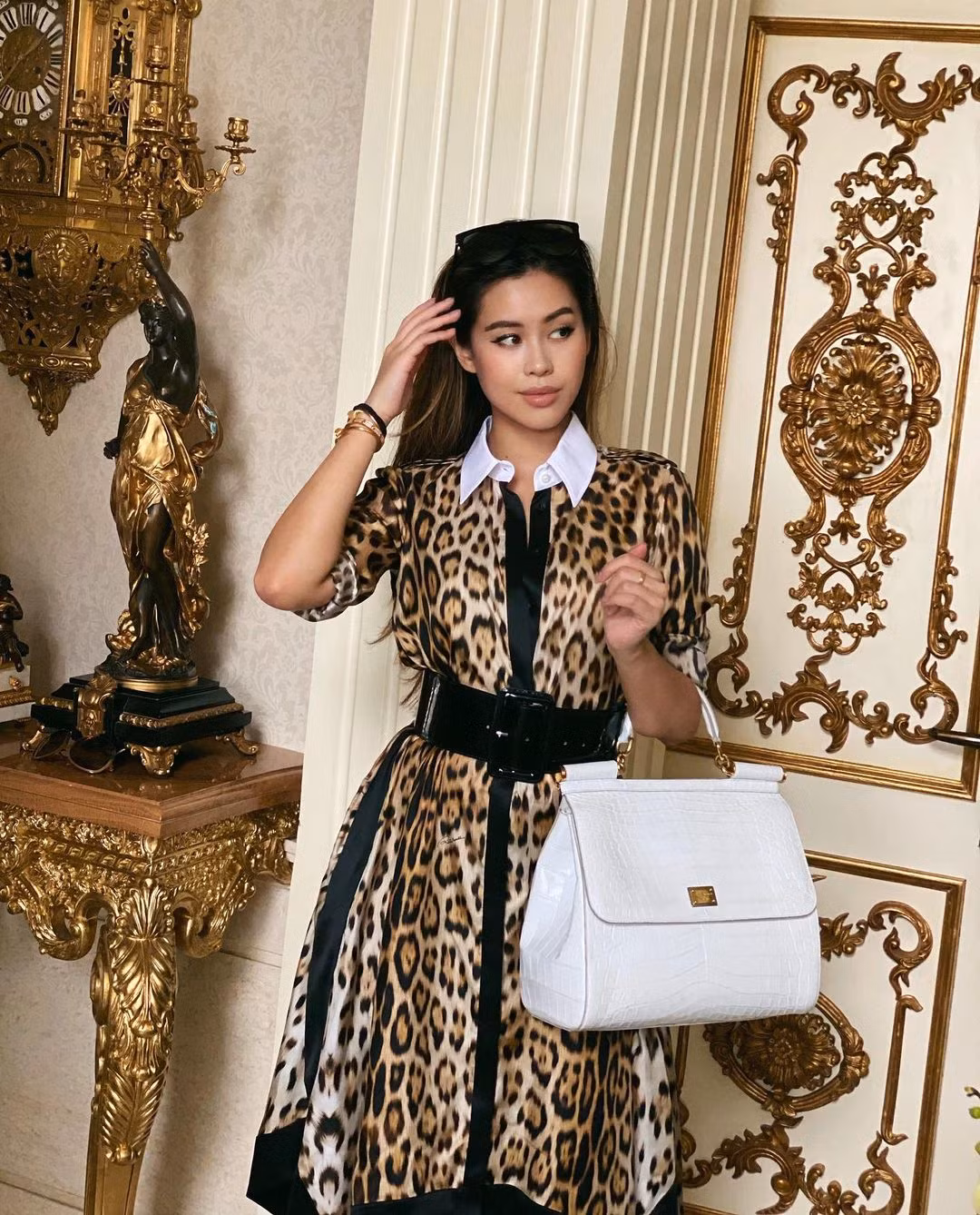 Dù nghỉ dịch ở nhà nhưng nàng rich kid Tiên Nguyễn vẫn xinh đẹp, thần thái ngút ngàn.