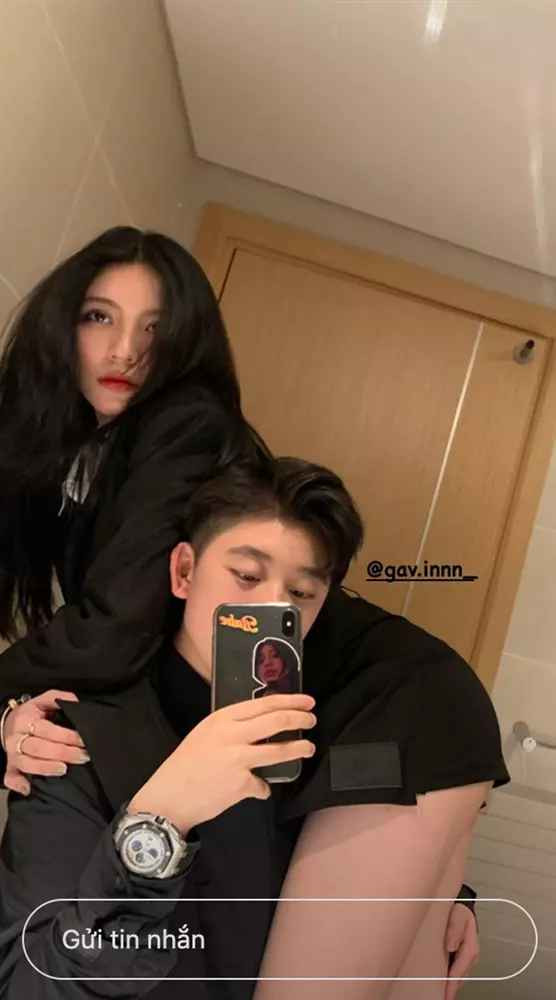 Cặp đôi Bâu - Gavin chính thức quen nhau vào giữa năm 2019 nhưng thời điểm đó, cả hai đều giữ thái độ im lặng.