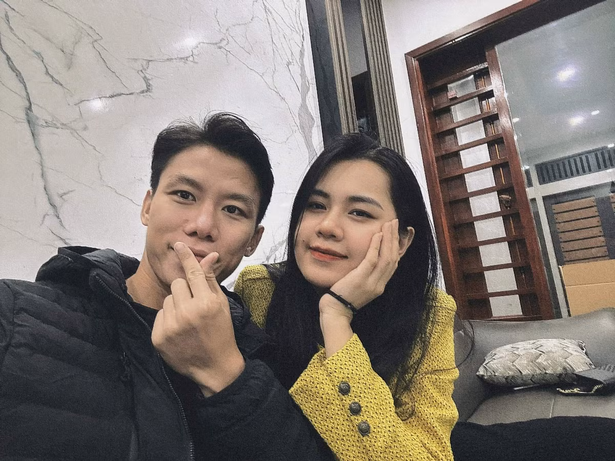 Quế Ngọc Hải từng chia sẻ anh phải mất hơn 2 năm với 3 lần bị từ chối mới có thể thành công chinh phục được Thùy Phương.