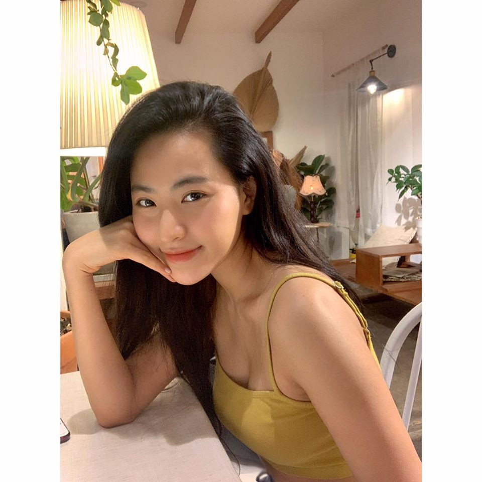 Năm 2018 diễn viên Minh Trang từng góp mặt trong bộ phim điện ảnh Yolo đóng cùng Soobin Hoàng Sơn. Tuy nhiên bộ phim này không đạt được thành công như mong đợi.