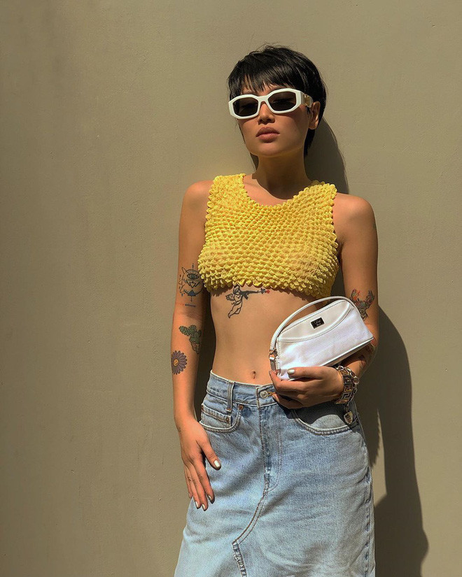 Louis Hà là một stylist kiêm fashionista nổi tiếng với phong cách, cá tính siêu cool.