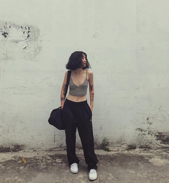 Trên Instagram, khá nhiều người đã chụp lại khoảnh khắc lên sóng Rap Việt của Louis Hà và tag cô nàng vào.