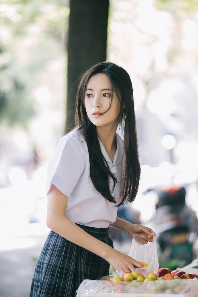 Được biết, trang cá nhân của Tôn Khả An có tới hàng trăm nghìn lượt theo dõi.