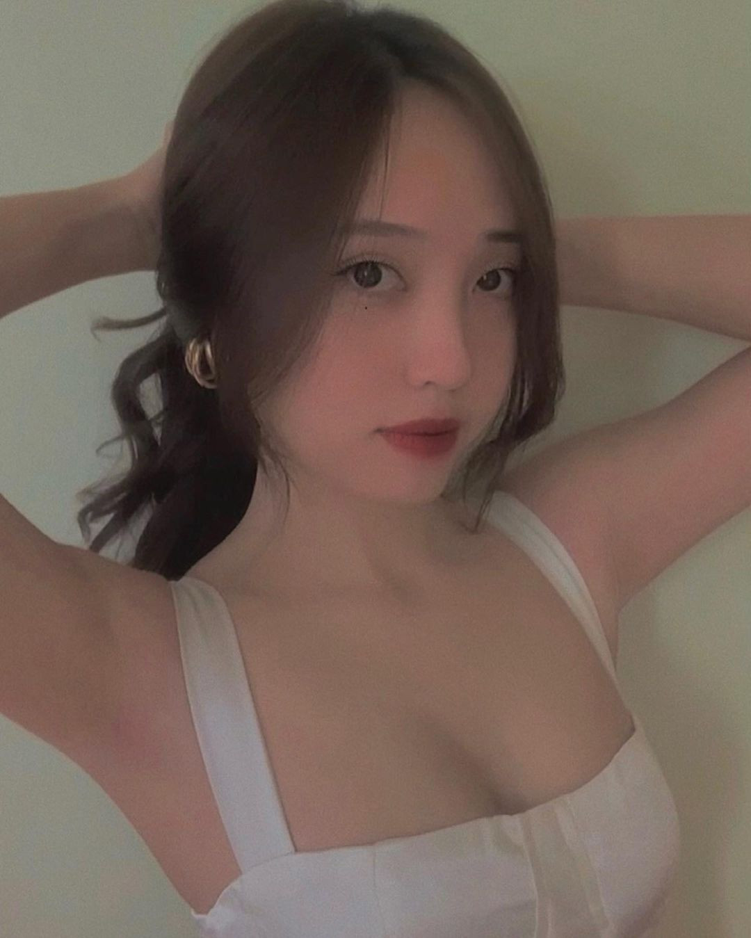 Nhan sắc "nóc nhà" của thủ môn giúp U23 Việt Nam hòa ĐKVĐ VCK U23 châu Á là U23 Hàn Quốc.