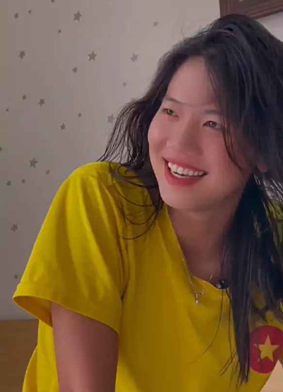 Anh Vien len tieng ve tin don phau thuat tham my