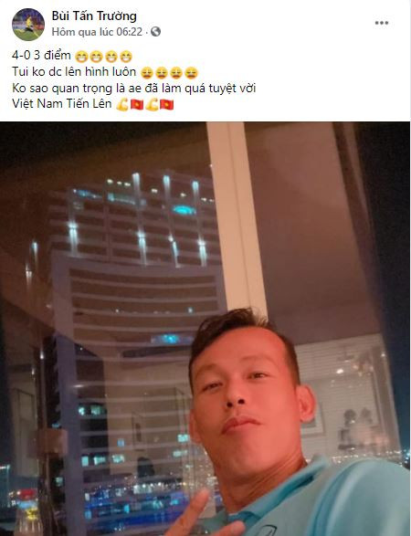 Sau khi kết thúc trận đấu, trong khi đồng đội ai cũng đăng hình khoe khoảnh khắc tỏa sáng, ăn mừng thì riêng Tấn Trường khá tủi thân vì "tìm mỏi mắt" không thấy có tấm ảnh nào.