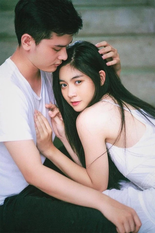 Vào tháng 7 vừa qua, khi cùng xuất hiện trong đám cưới của Midu và thiếu gia Minh Đạt, cặp đôi Bống - Win.D cũng đã có những chia sẻ gây chú ý về dự định tổ chức hôn lễ trong tương lai gần.