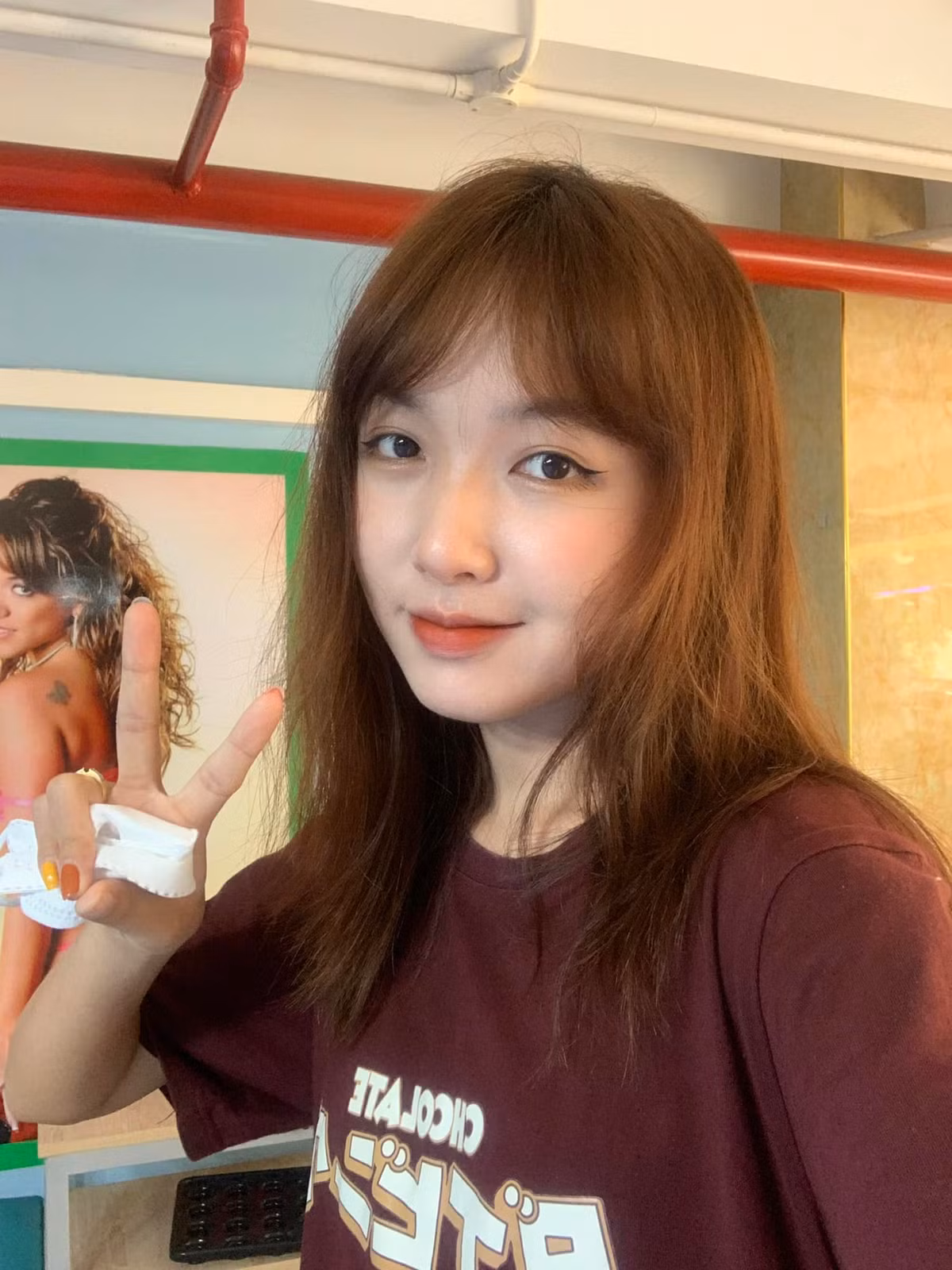 Nhiều người nhận xét, Chu Tiểu Han và người yêu có tướng phu thê, hợp nhau từ ngoại hình đến tính cách. Bạn trai của nữ TikToker cũng luôn thể hiện sự ân cần, chăm sóc và quan tâm từ những điều nhỏ nhất.